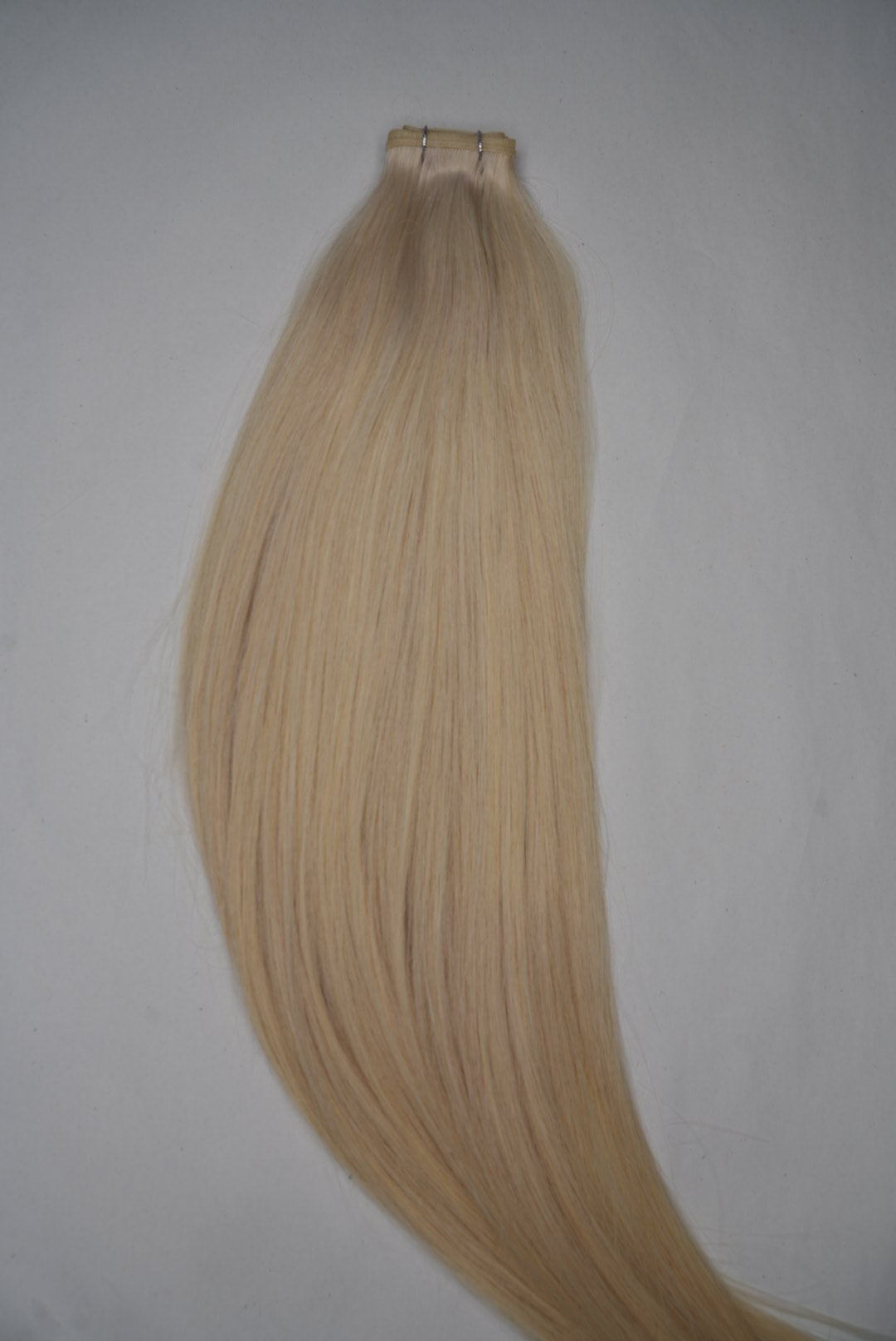 Ice Silver Blond 55 cm Glatt
